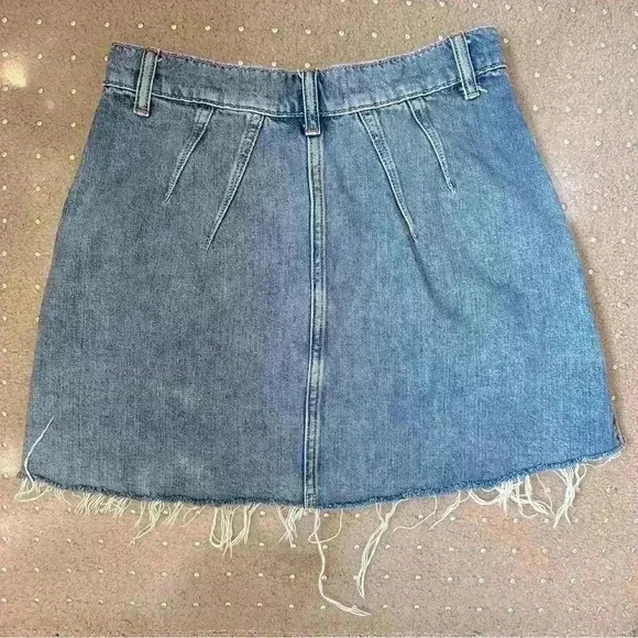 FREE PEOPLE We The Free Denim Pleated Raw Hem Cosmic Flirt Mini Skirt Sz. 27 - Picture 3 of 16